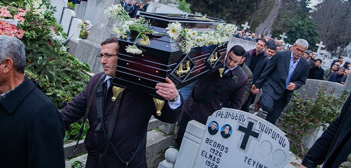 Անմխիթարելի կորուստի մը առթիւ